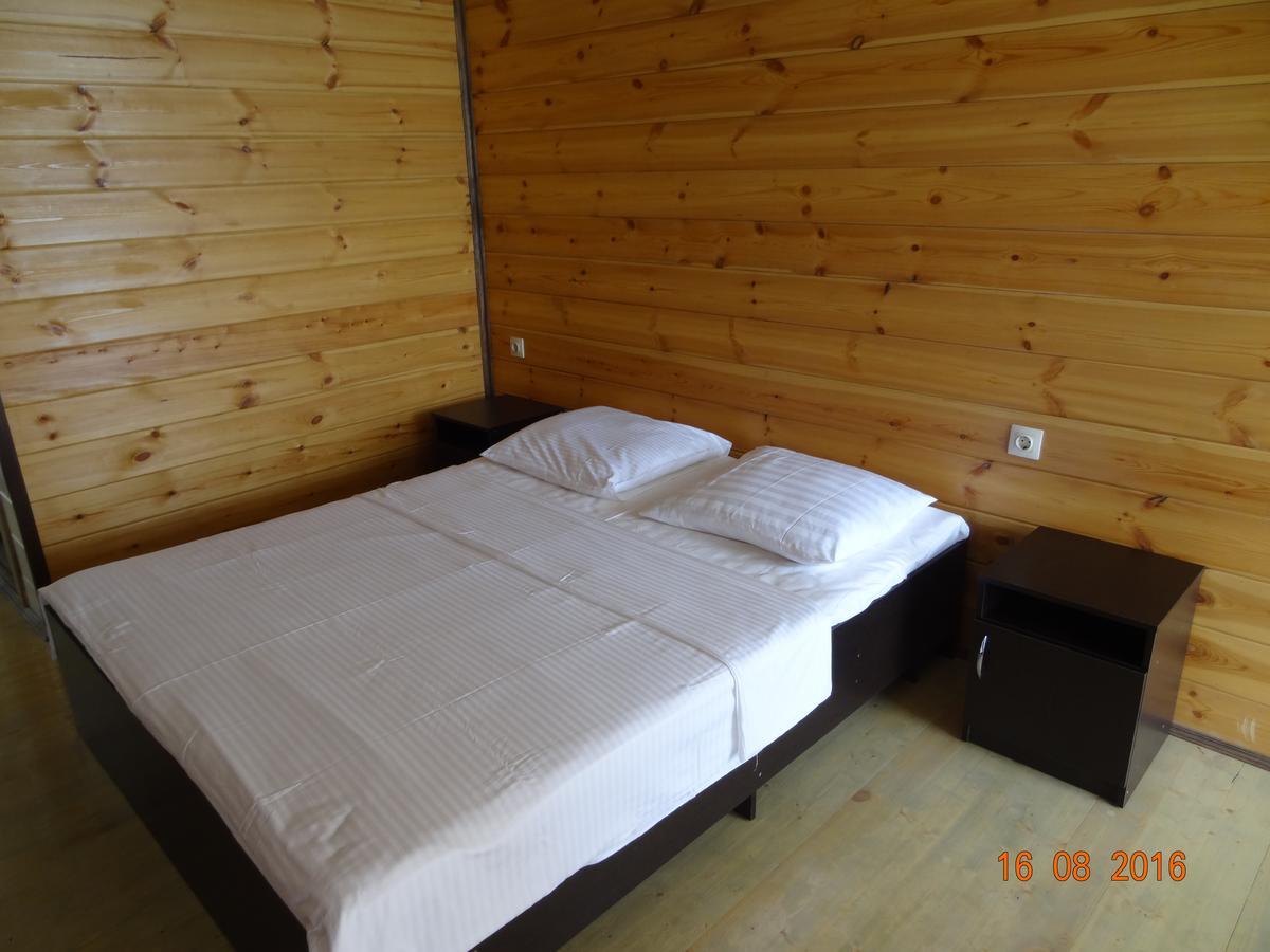 Captain Black Hotel Пицунда Екстериор снимка